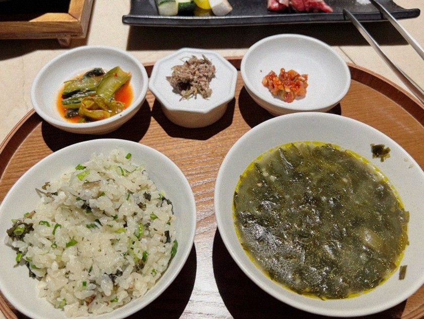 WOOARA Gwanghwamun · 精致的韩式小菜