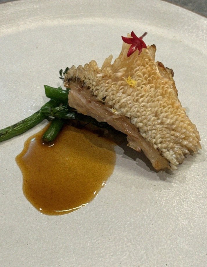 GOWOOGA Gangnam·Yeoksam · a plated course of Hanwoo beef