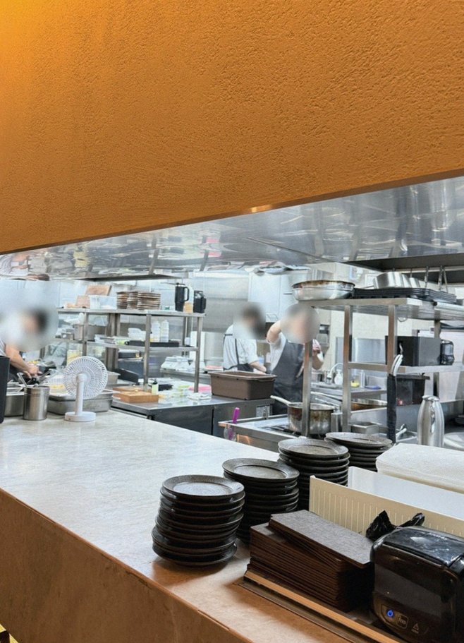 우아라 여의도점 · 여의도역 맛집 · 한 상 가득 차려진 한우 오마카세 코스