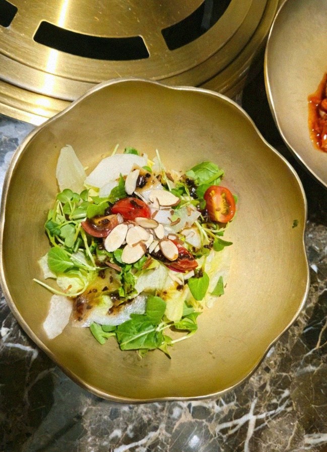 DAEBOJUNG City Hall · fresh Hanwoo beef tartare (yukhoe)