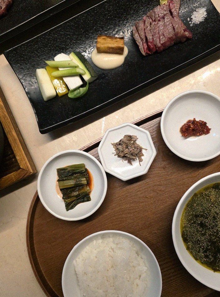 WOOARA Yeouido · 彩り豊かなおかず(バンチャン)