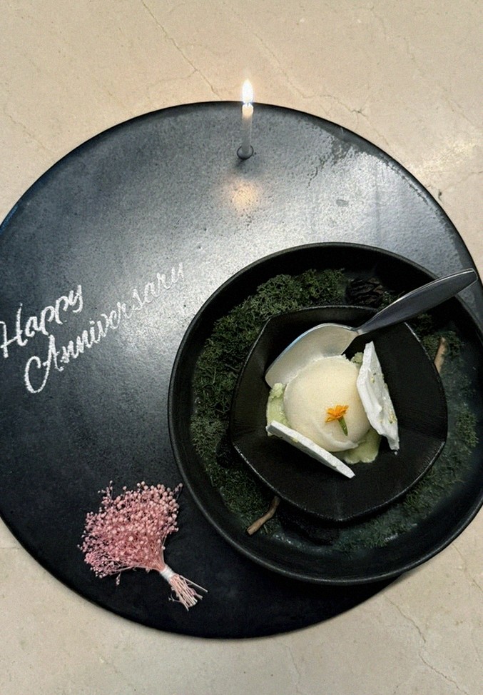 우아라 여의도점 · 여의도 IFC몰 맛집 · 신선한 한우 육회