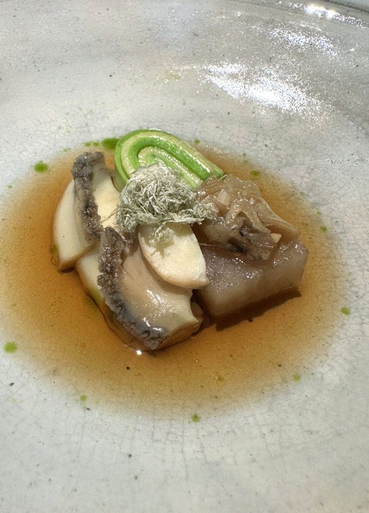 WOOARA Gwanghwamun · seafood course served alongside the beef