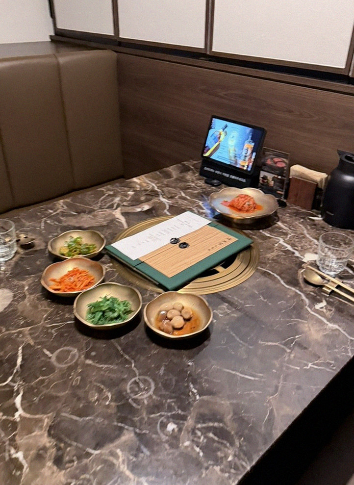 DAEBOJUNG Yeouido · the full Hanwoo omakase table