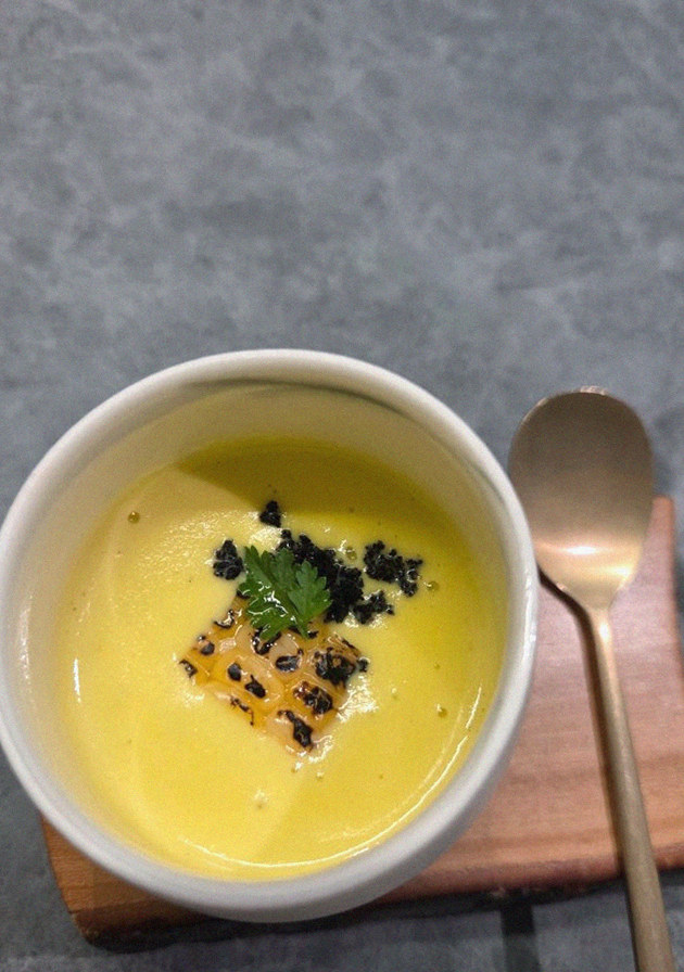 GOWOOGA Gangnam·Yeoksam · a warm soup to finish the course