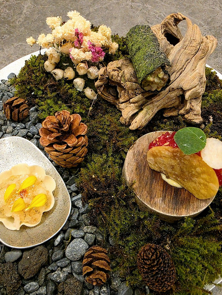 고우가 광화문점 · 경복궁역 맛집추천 · 코스에 곁들여지는 해산물 요리