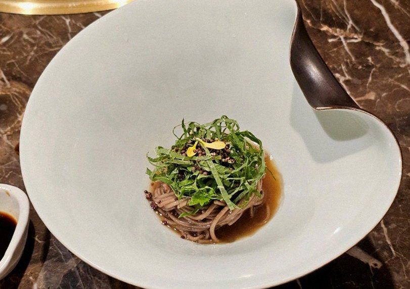 대보정 시청역점 · 서울역 맛집 광화문 맛집 · 한 접시씩 정성껏 플레이팅된 한우 코스 요리