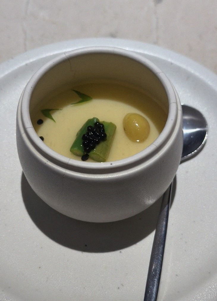 WOOARA Gwanghwamun · 締めの温かいスープ