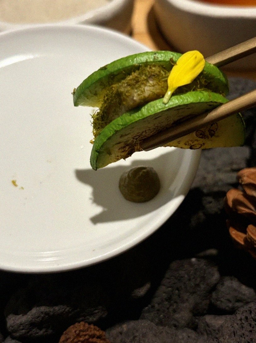 대보정 시청역점 · 서울역 맛집 한우오마카세 · 한 접시씩 정성껏 플레이팅된 한우 코스 요리