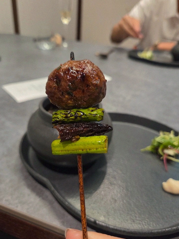 고우가 역삼점 강남 · 역삼역 맛집추천 · 한 접시씩 정성껏 플레이팅된 한우 코스 요리