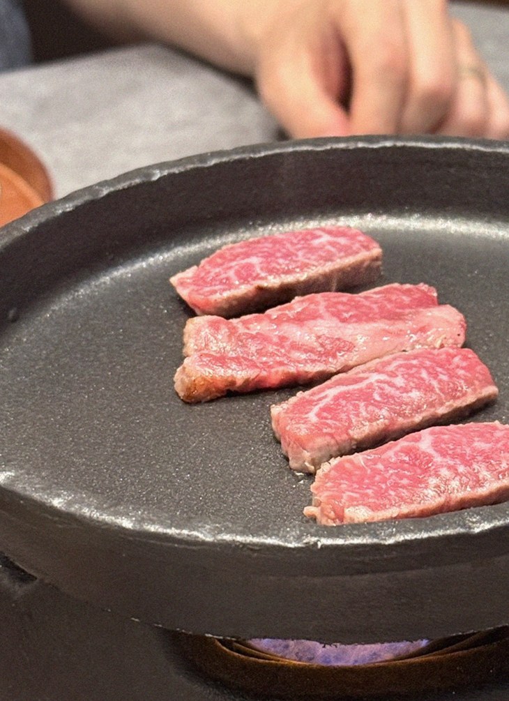 고우가 역삼점 강남 · 강남 파인다이닝 · 비장탄 그릴 위에서 익어가는 한우