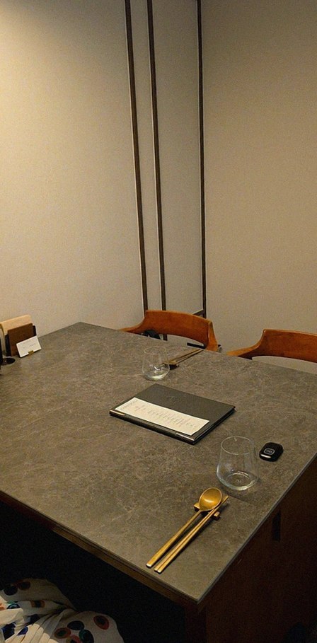 고우가 여의도점 · 여의도 룸식당 · 전 좌석 프라이빗 룸 내부 분위기