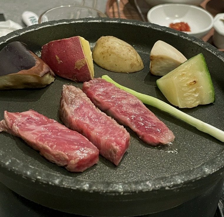 우하나 종각역점 · 서울 중구 맛집 · 비장탄 그릴 위에서 익어가는 한우