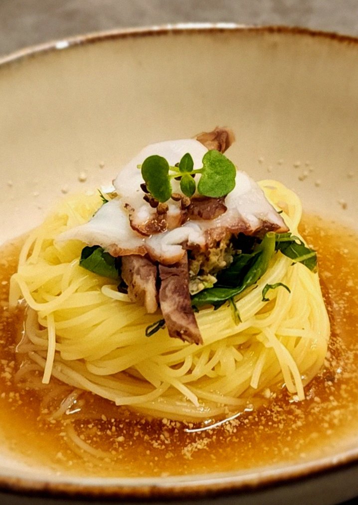 GOWOOGA Gwanghwamun · a plated course of Hanwoo beef