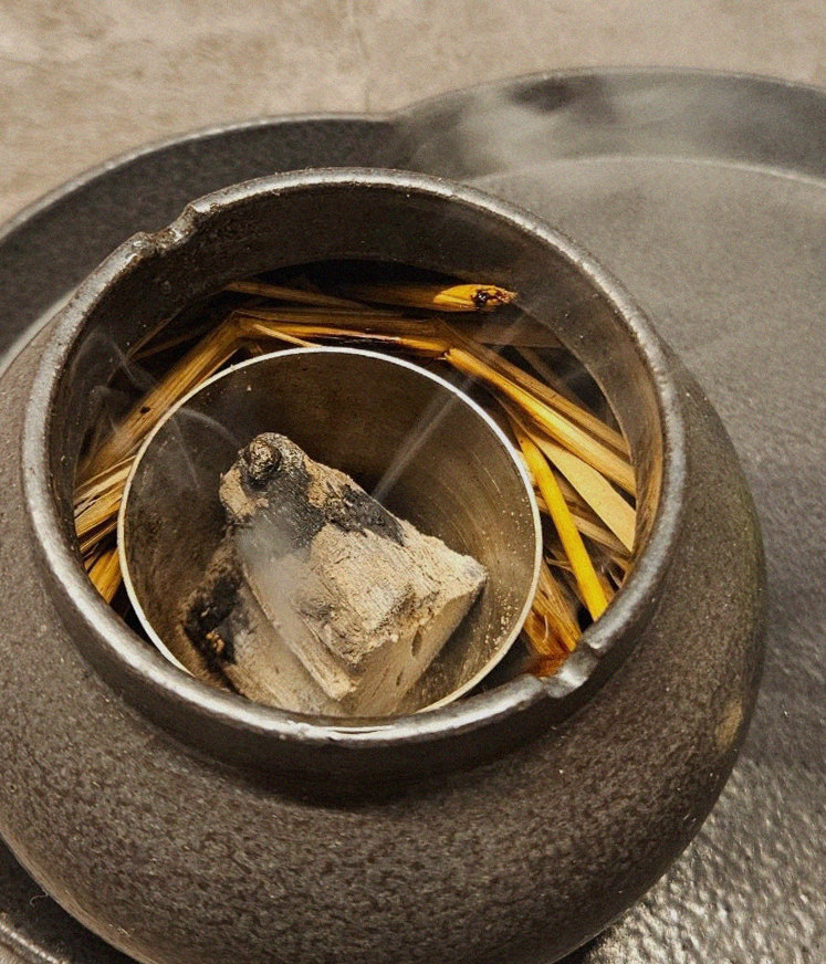 GOWOOGA Yeouido · Hanwoo beef grilling over binchotan charcoal