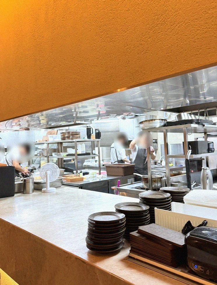 우아라 광화문점 · 경복궁역 점심맛집 · 한 상 가득 차려진 한우 오마카세 코스
