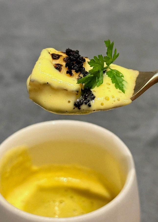 GOWOOGA Gwanghwamun · dessert to close the omakase