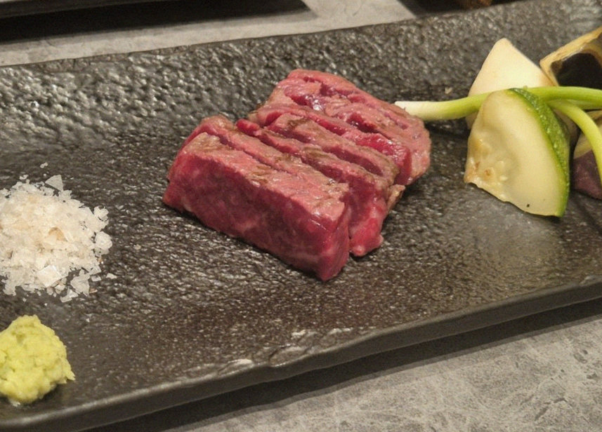 WOOHANA Jonggak · fresh Hanwoo beef tartare (yukhoe)