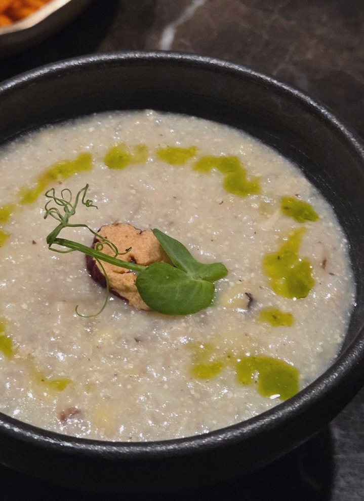 DAEBOJUNG Yeouido · a warm soup to finish the course