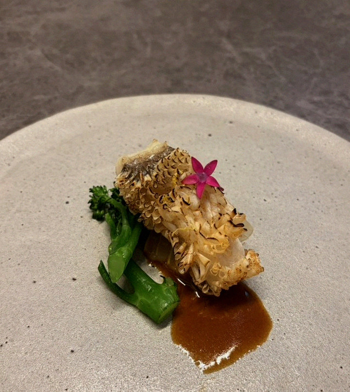 GOWOOGA Yeouido · a plated course of Hanwoo beef