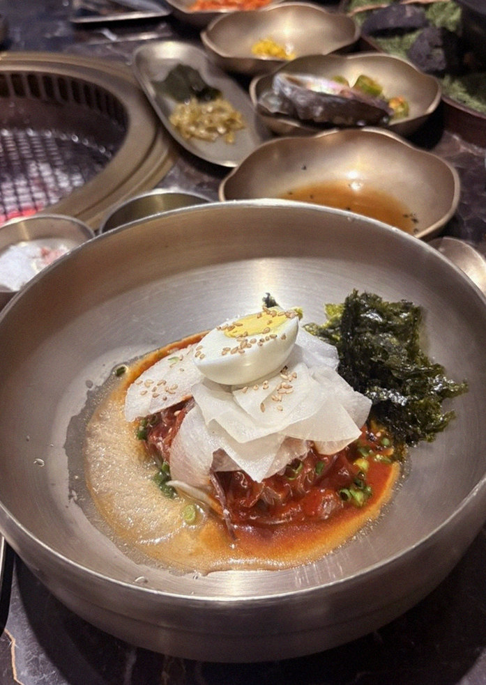 대보정 여의도점 · 여의도 63빌딩 맛집 · 신선한 한우 육회