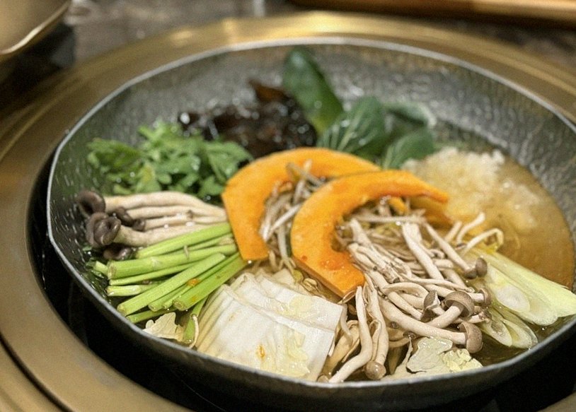 대보정 여의도점 · 63빌딩 근처 맛집 · 따뜻하게 마무리하는 국물 요리