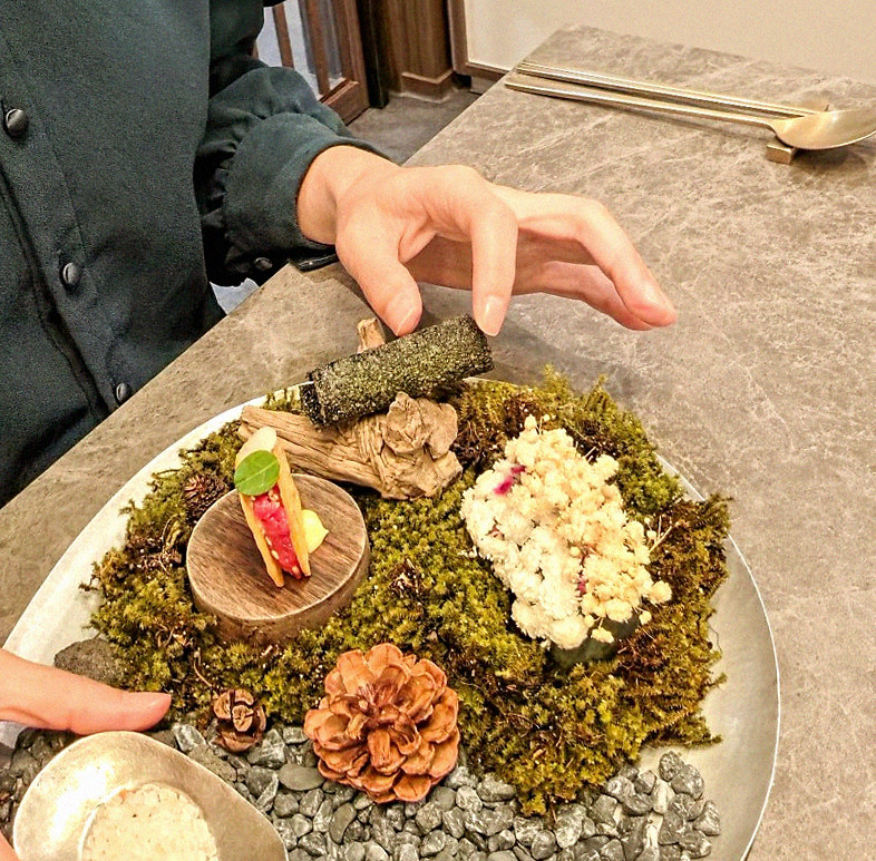 GOWOOGA Yeouido · assorted Korean side dishes (banchan)