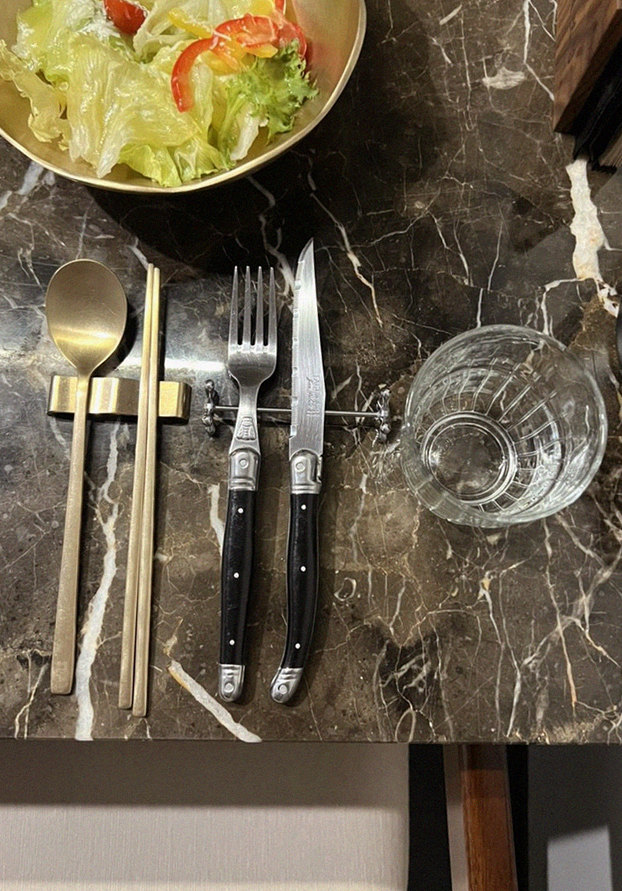 DAEBOJUNG City Hall · the full Hanwoo omakase table
