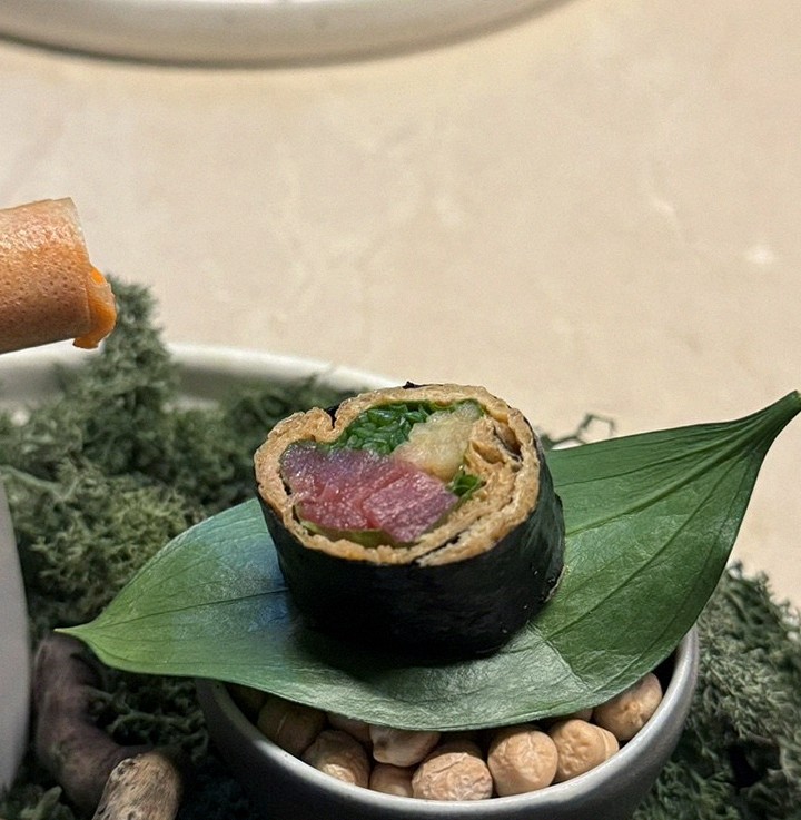 WOOARA Yeouido · fresh Hanwoo beef tartare (yukhoe)