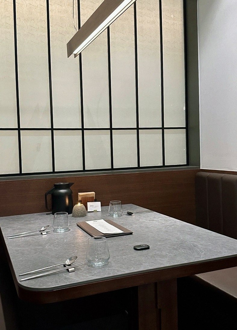 WOOHANA Jonggak · a private dining room — every table is a private room