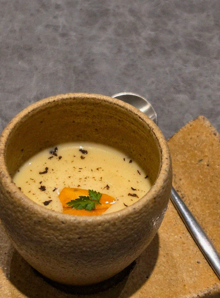 WOOHANA Jonggak · a warm soup to finish the course