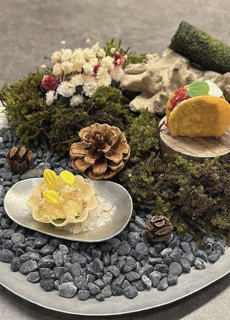 GOWOOGA Yeouido · dessert to close the omakase
