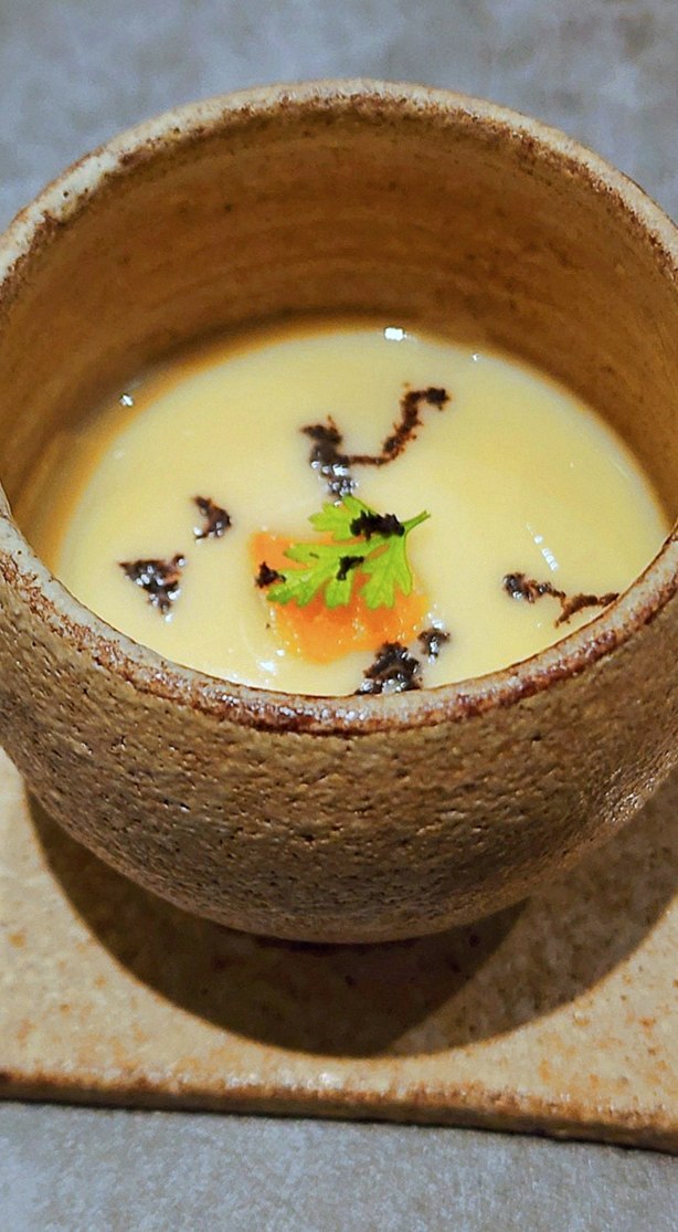 WOOHANA Yeouido · a warm soup to finish the course