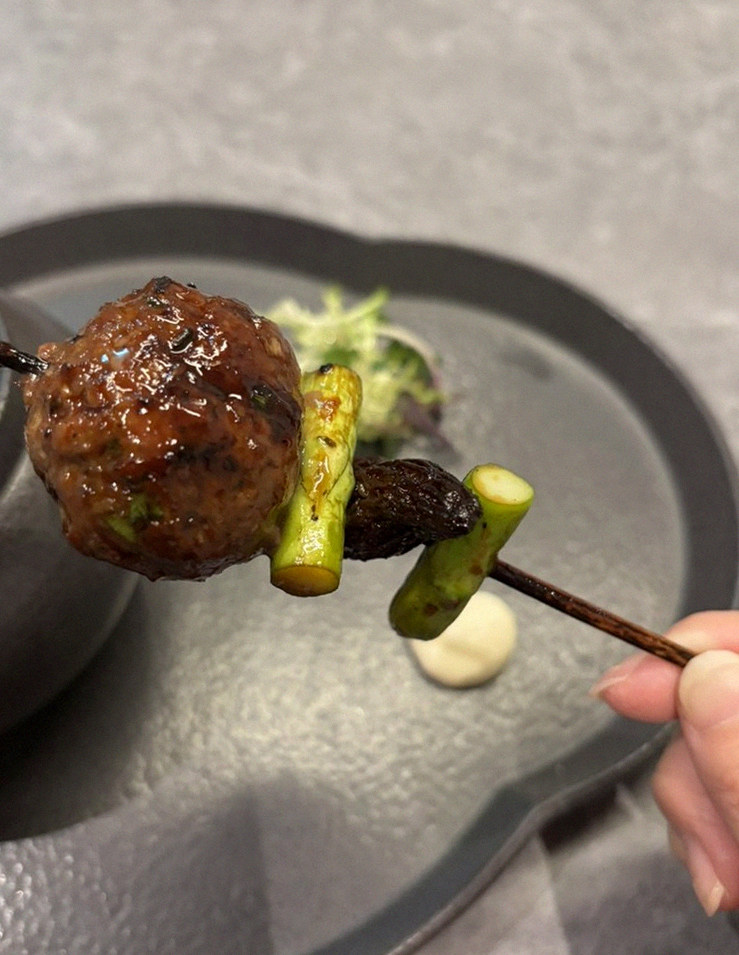 GOWOOGA Gangnam·Yeoksam · fresh Hanwoo beef tartare (yukhoe)