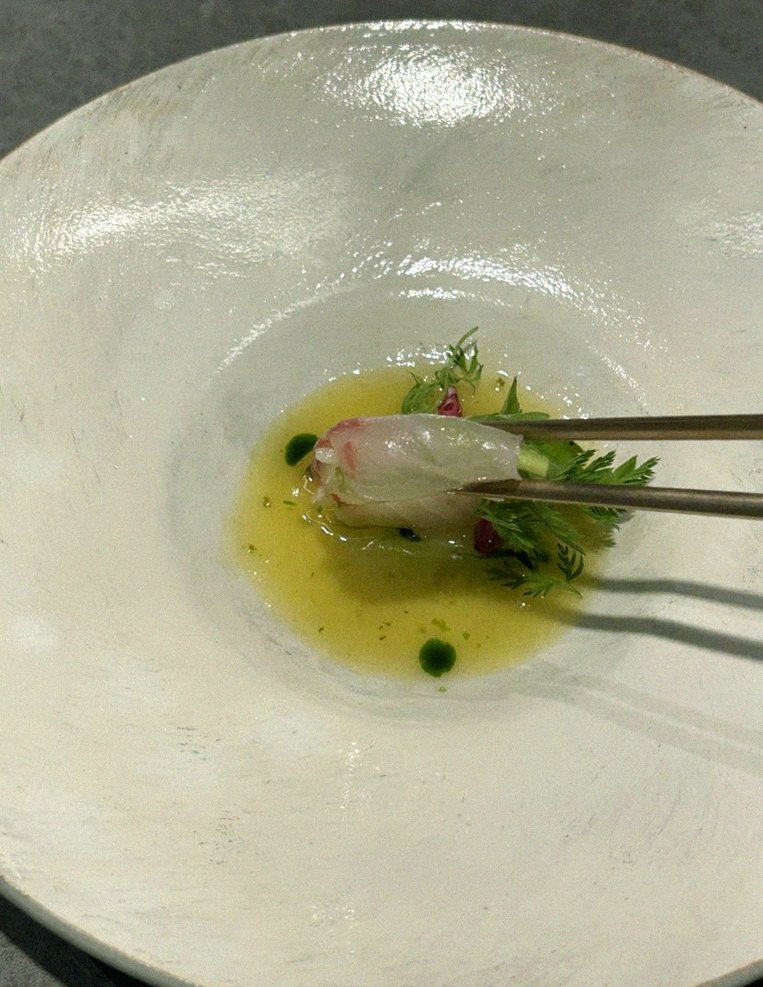 GOWOOGA Gangnam·Yeoksam · a plated course of Hanwoo beef