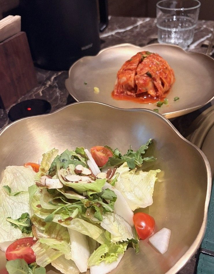 DAEBOJUNG City Hall · assorted Korean side dishes (banchan)