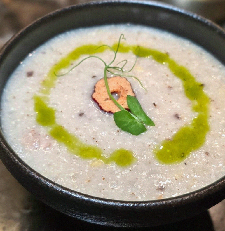 DAEBOJUNG City Hall · fresh Hanwoo beef tartare (yukhoe)