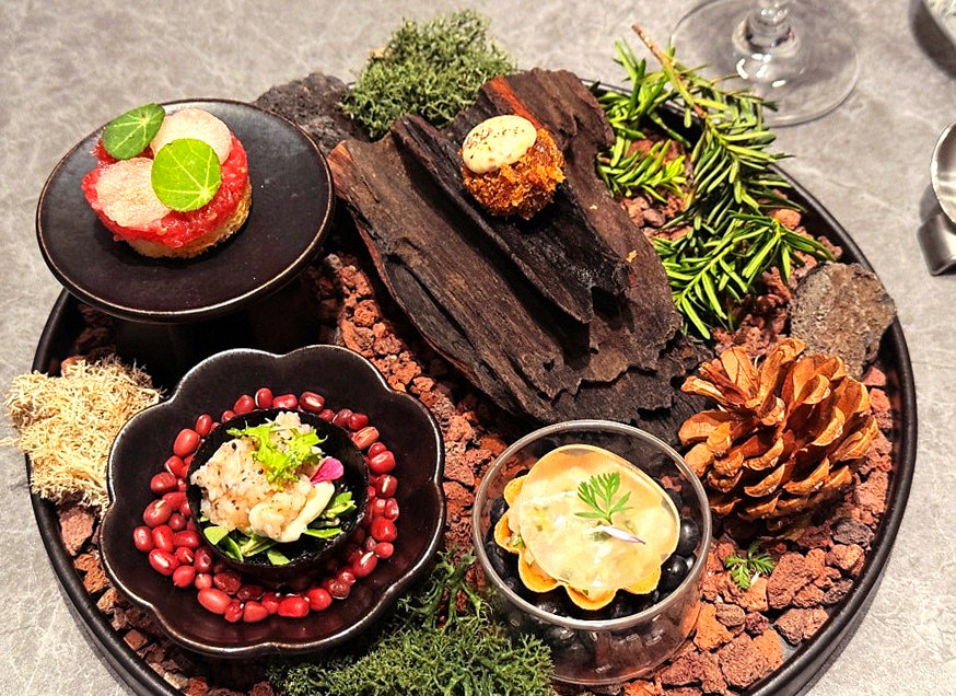 WOOHANA Jonggak · a plated course of Hanwoo beef