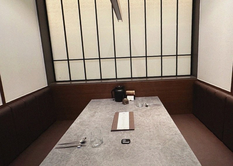 WOOHANA Jonggak · a private dining room — every table is a private room