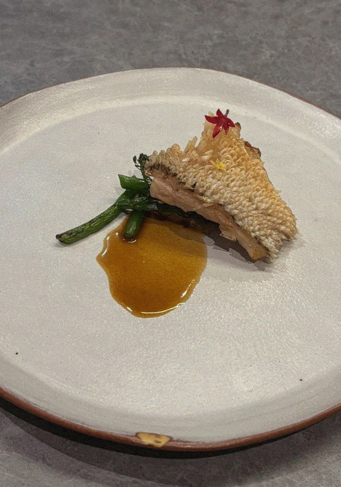 GOWOOGA Gangnam·Yeoksam · a plated course of Hanwoo beef