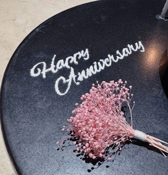 WOOARA Gwanghwamun · fresh Hanwoo beef tartare (yukhoe)