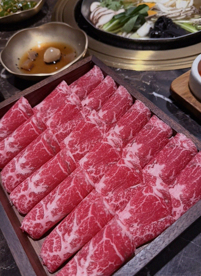 대보정 시청역점 · 서울 한우오마카세 맛집 · 마블링이 살아있는 프리미엄 한우 쇼잉