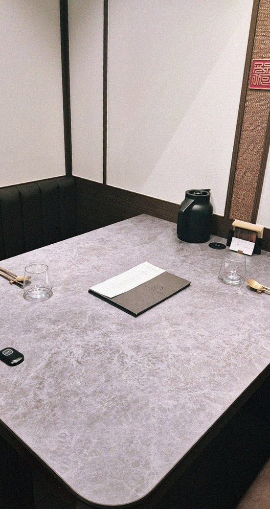 고우가 역삼점 강남 · 강남 콜키지프리 · 전 좌석 프라이빗 룸 내부 분위기