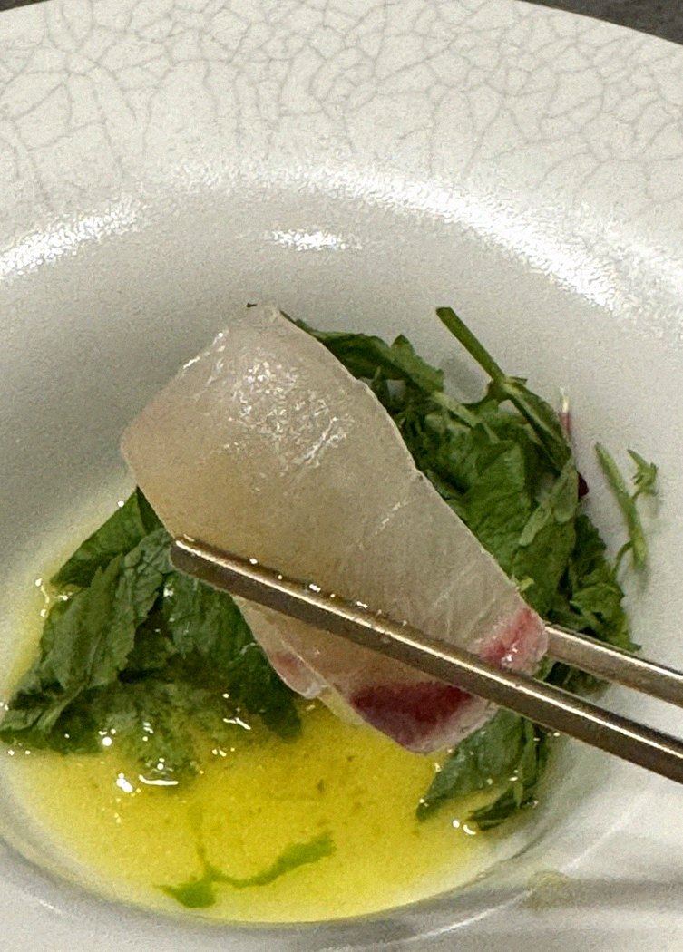 고우가 광화문점 · 광화문 근처 맛집 · 신선한 한우 육회