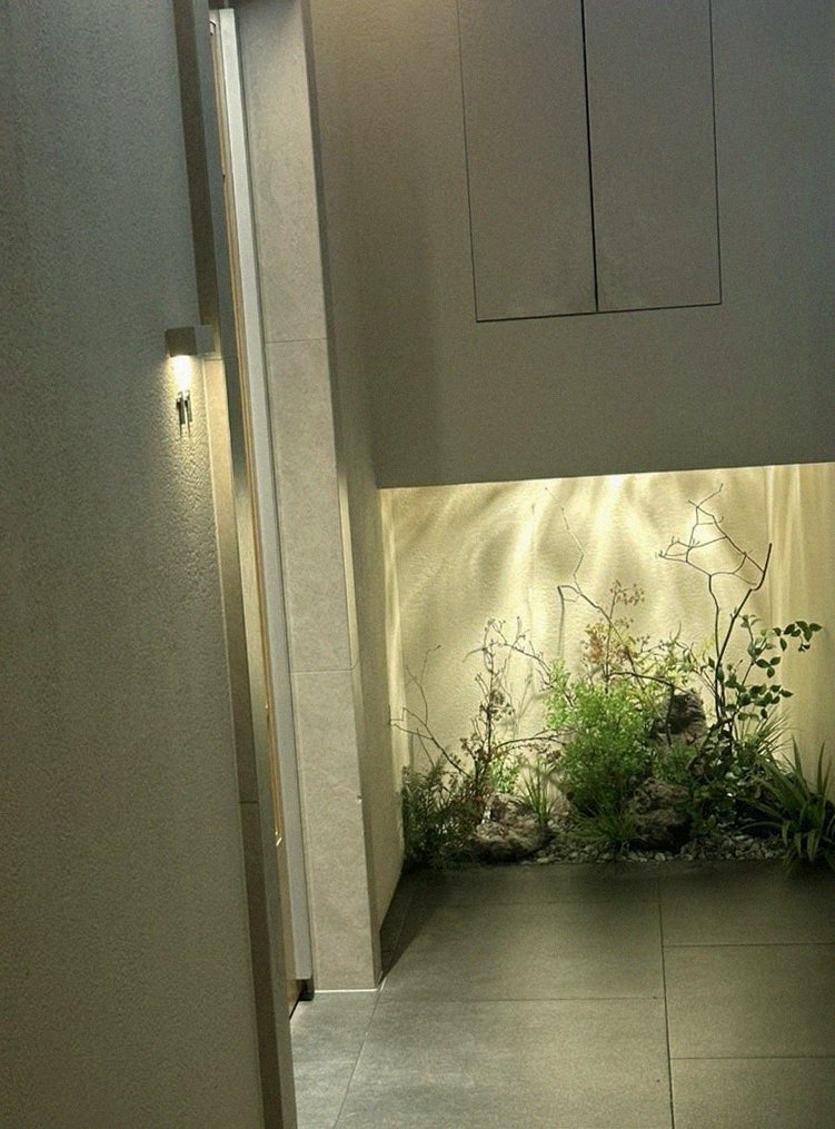 WOOARA Gwanghwamun · a private dining room — every table is a private room