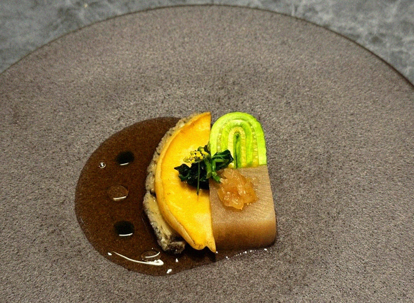 WOOHANA Yeouido · a plated course of Hanwoo beef