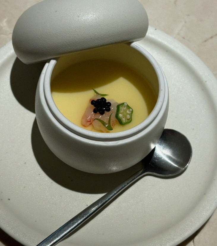 WOOARA Yeouido · a warm soup to finish the course