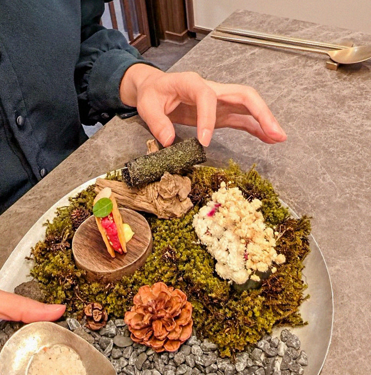 GOWOOGA Yeouido · assorted Korean side dishes (banchan)
