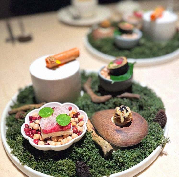 WOOARA Gwanghwamun · dessert to close the omakase
