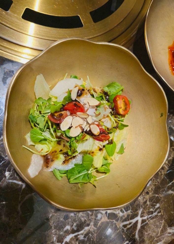 DAEBOJUNG City Hall · fresh Hanwoo beef tartare (yukhoe)